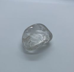 CLEAR QUARTZ gemstone