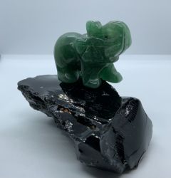 ELEPHANT  jade